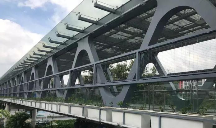 霸州论管桁架结构工程弯管加工防锈处理的方法